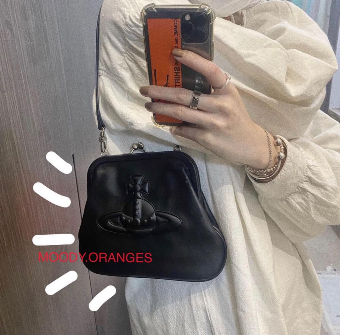 Vivienne Westwood Calf Leather Chelsea Bag - MOODY ORANGES