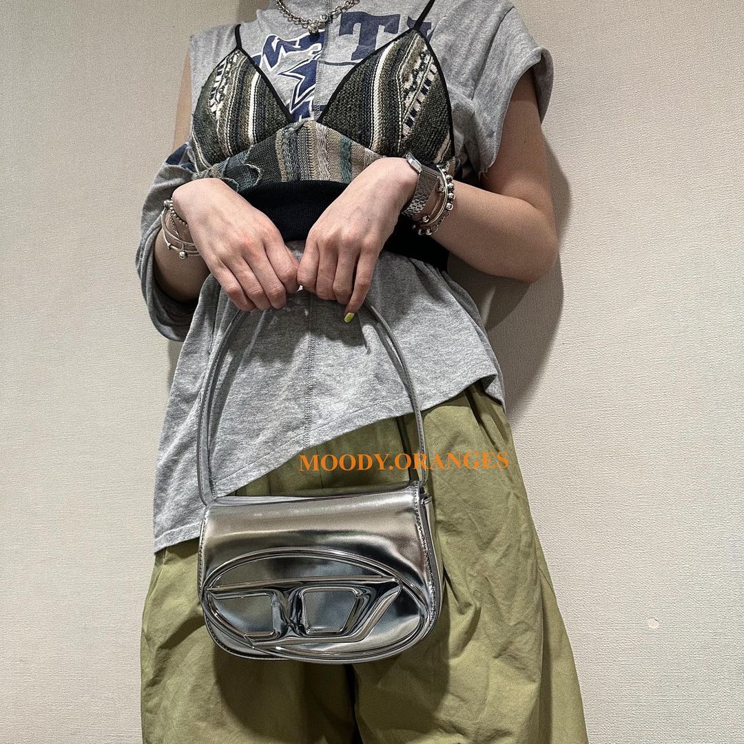 Diesel 1DR Silver Bag - MOODY ORANGES