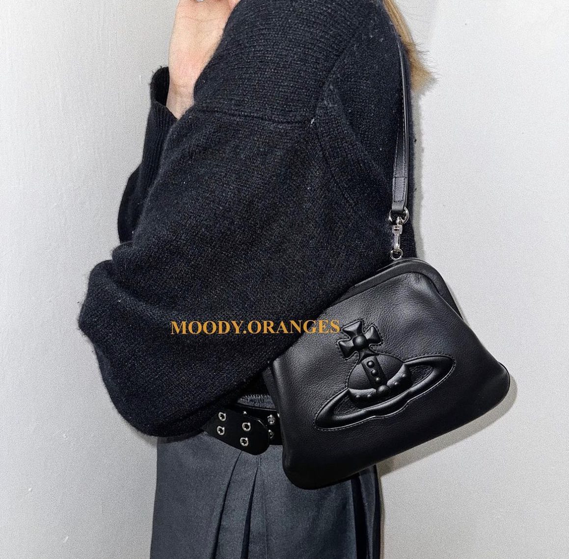 Vivienne Westwood Calf Leather Chelsea Bag - MOODY ORANGES