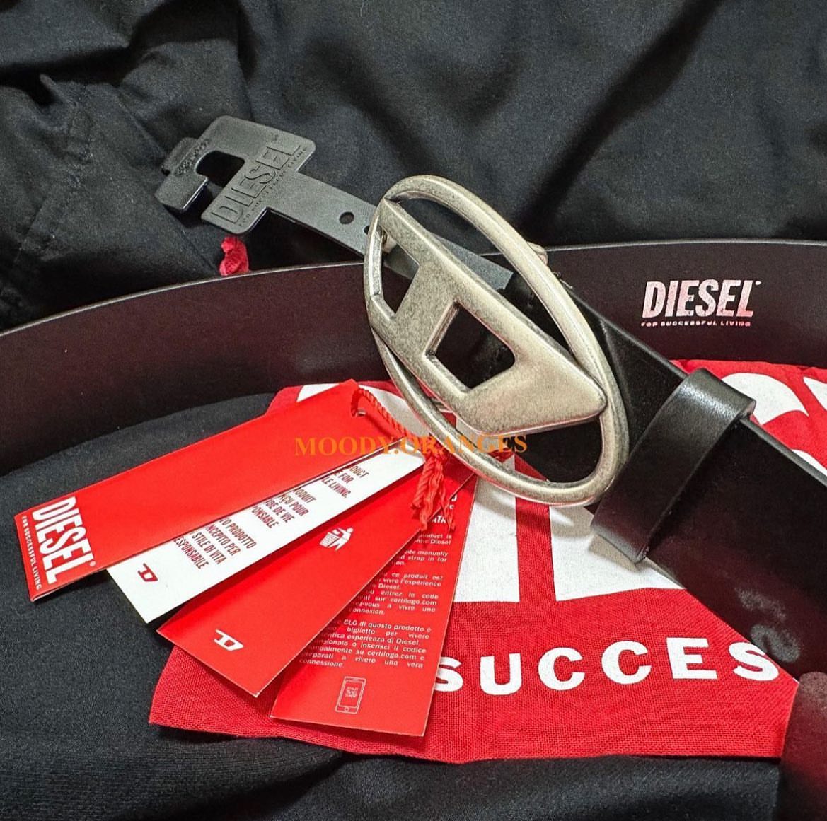 Diesel 1DR Logo-buckle Leather Belt - MOODY ORANGES