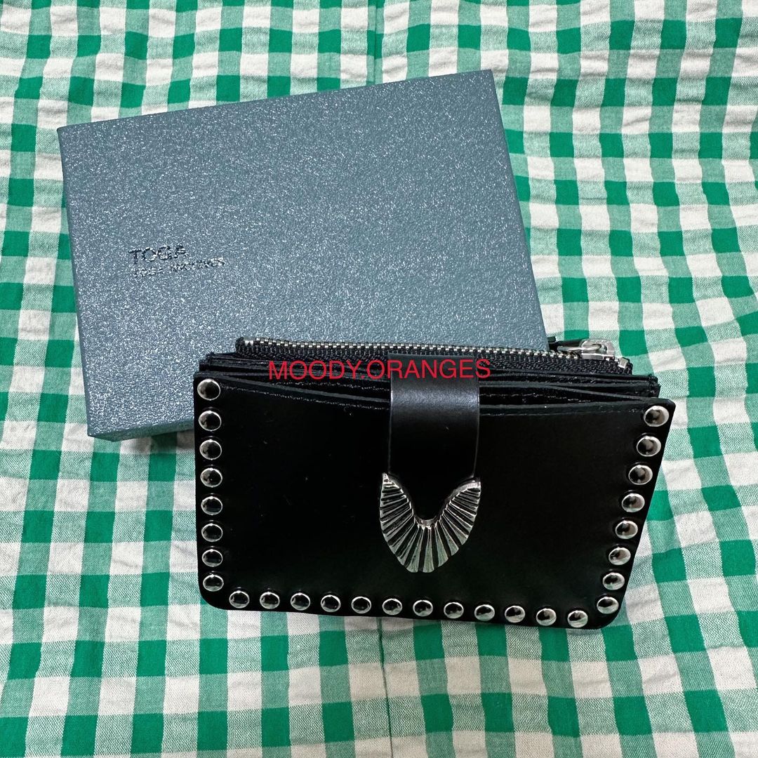 TOGA TOO Leather Studs Small Wallet