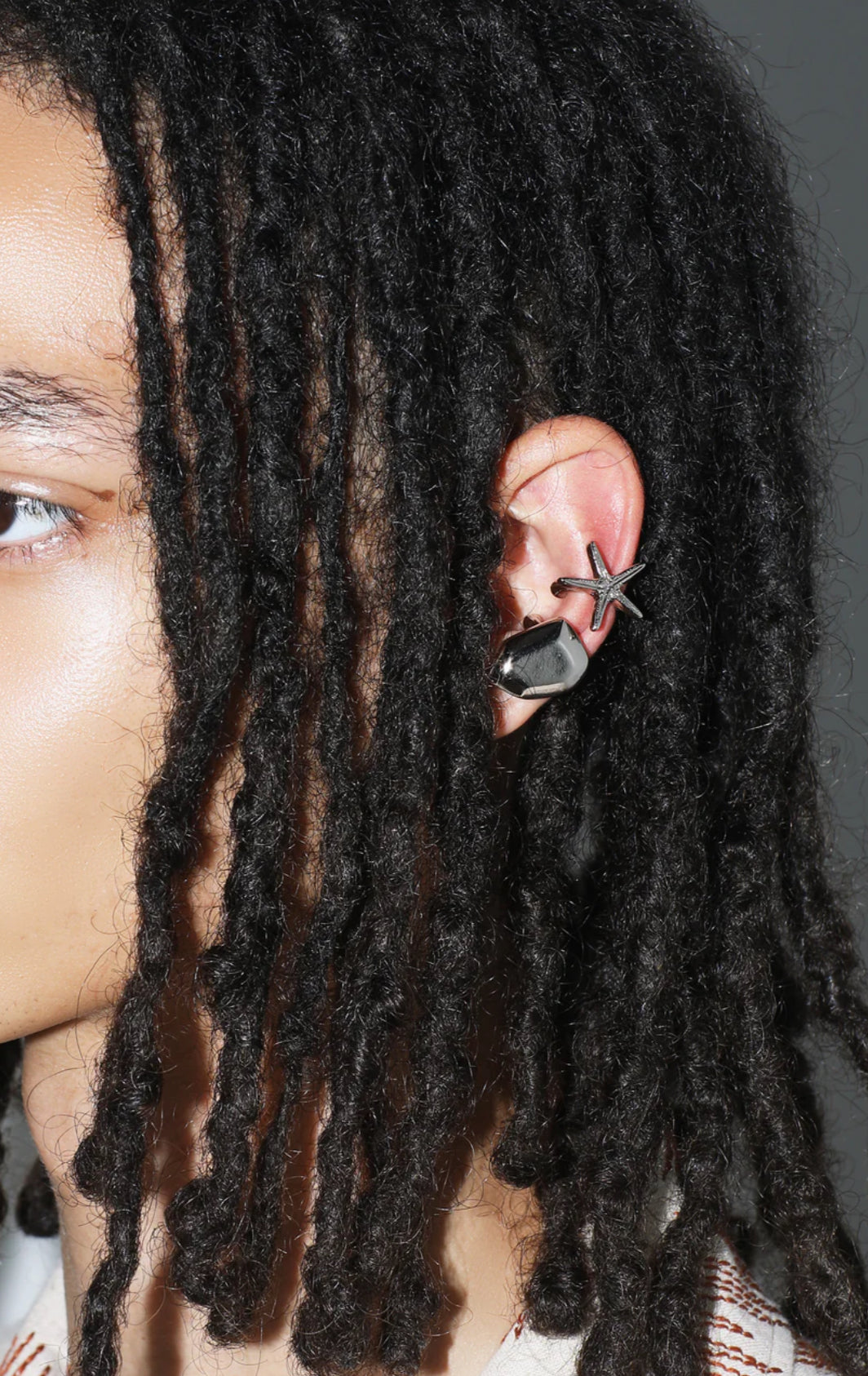 TOGA TOO Motif Ear Cuff Set