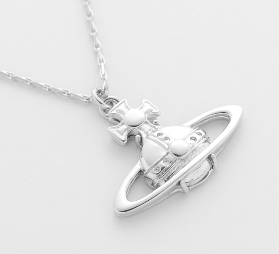 Vivienne Westwood Suzie Orb Necklace