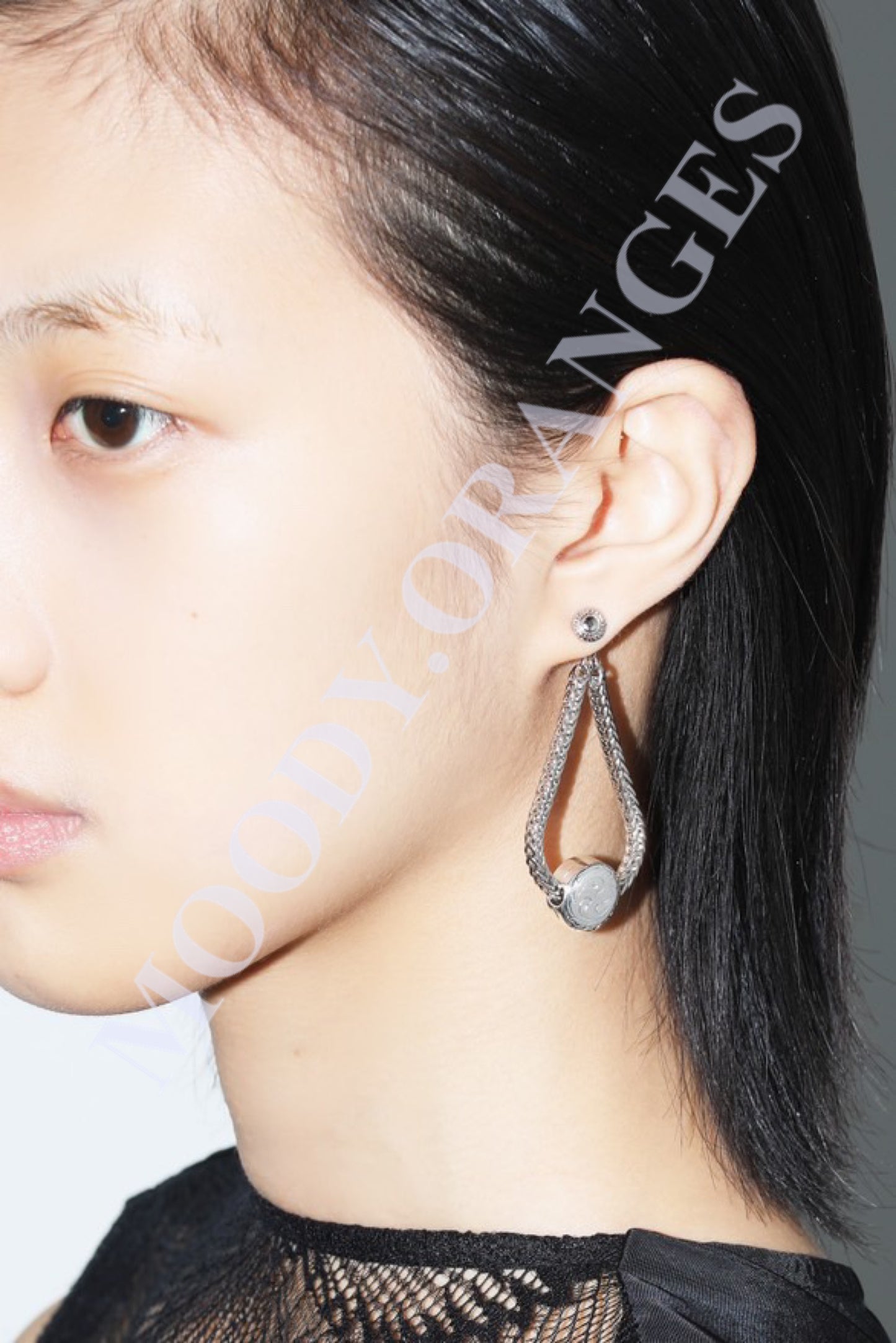 TOGA TOO Chain Earrings