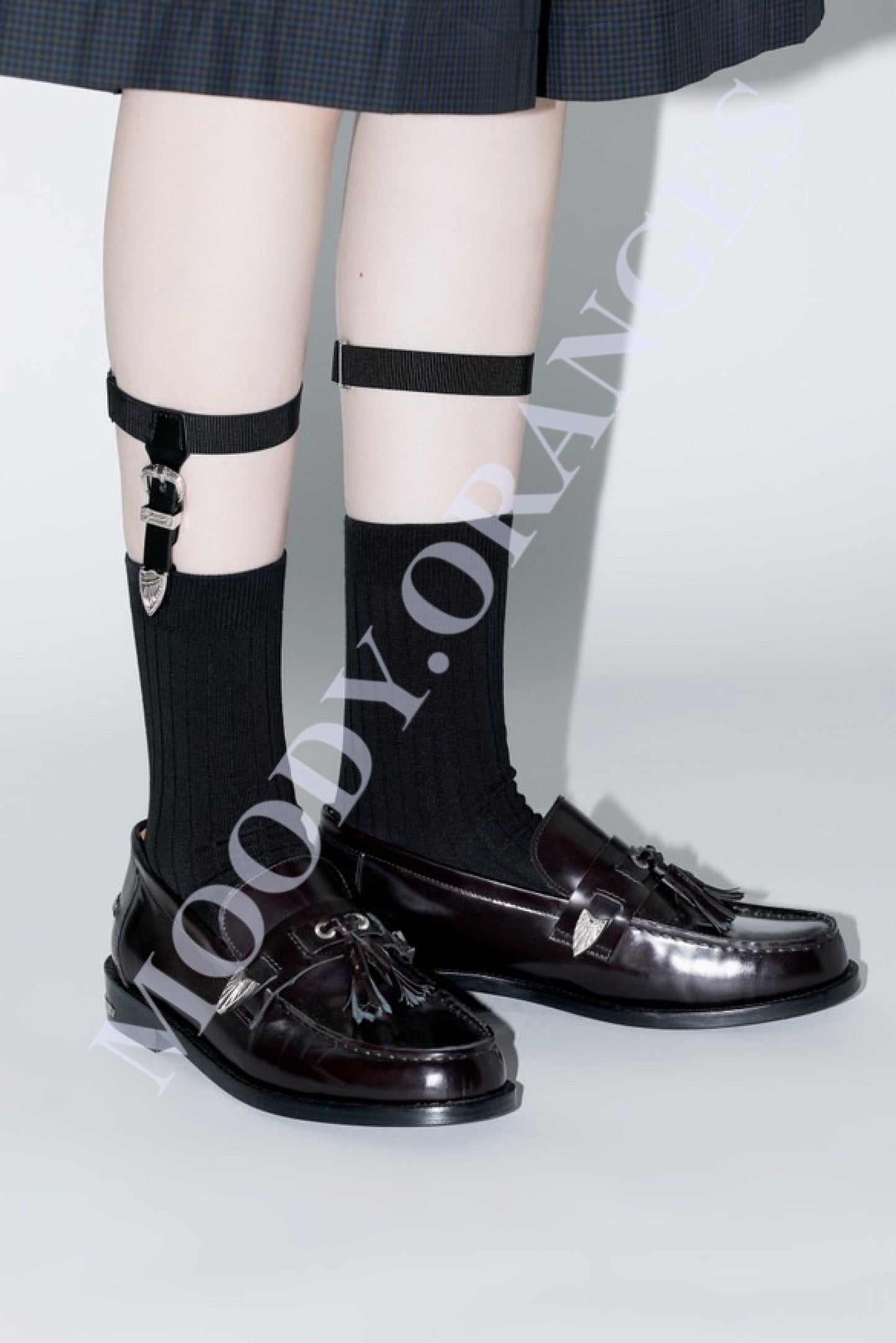 TOGA TOO Sock Suspenders (1)