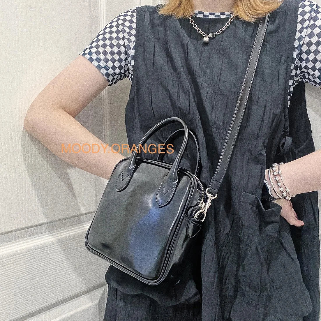 COMME des GARÇONS Aoyoma Square Bag - MOODY ORANGES