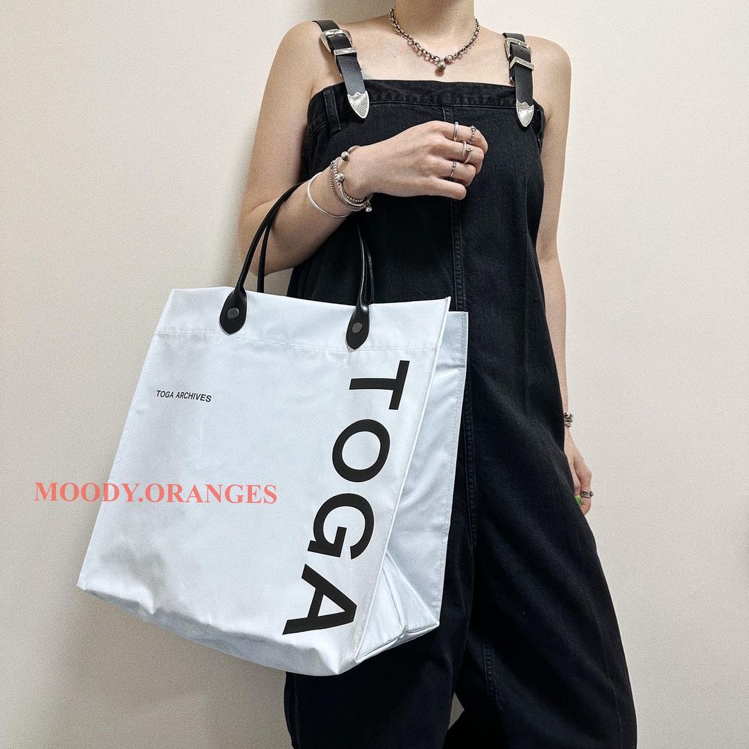 TOGA ARCHIVES Shopping Bag - MOODY ORANGES