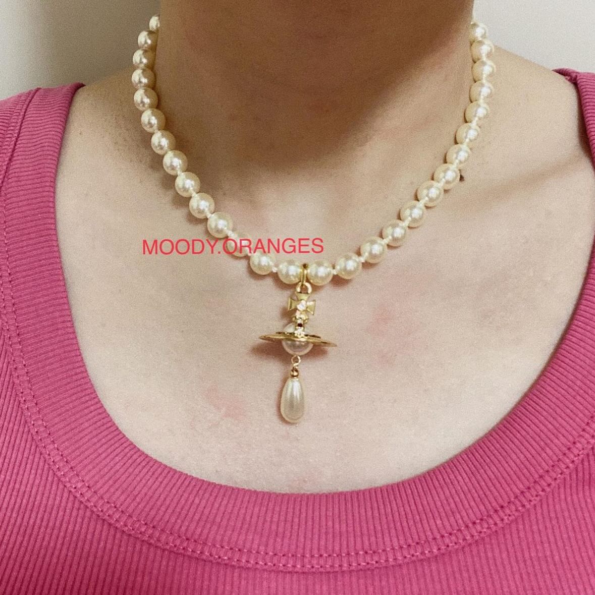 Vivienne Westwood Choker One Row Pearl Drop - MOODY ORANGES