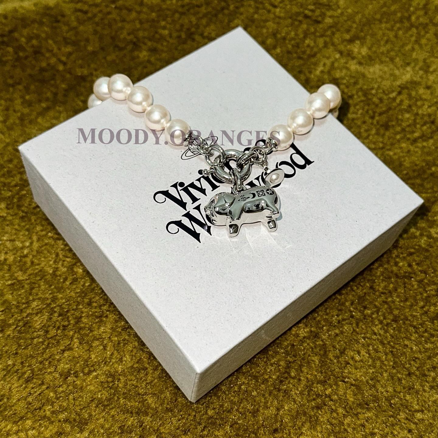 Vivienne Westwood Pearl Juanita Necklace - MOODY ORANGES