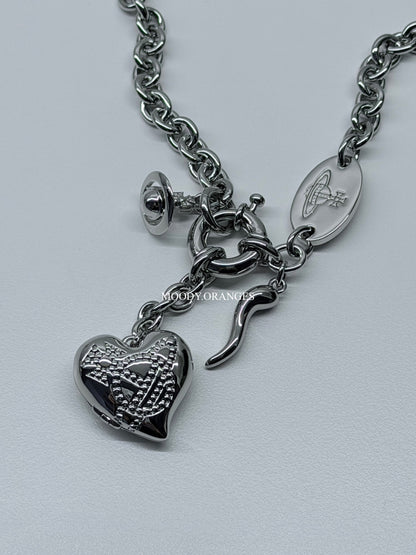 Vivienne Westwood Della Pendant Necklace - Platinum