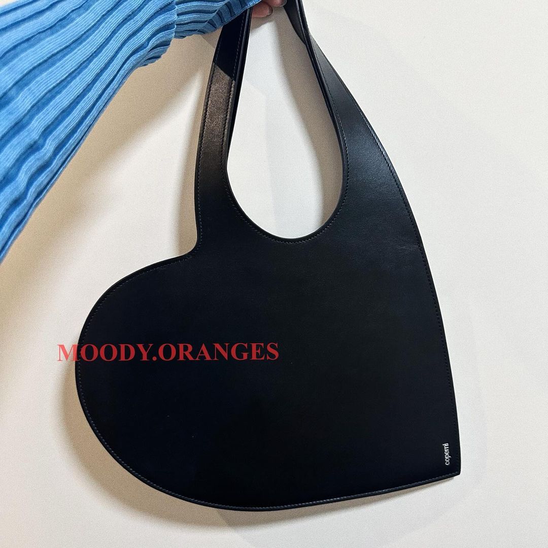 Coperni Mini heart leather shoulder bag - MOODY ORANGES