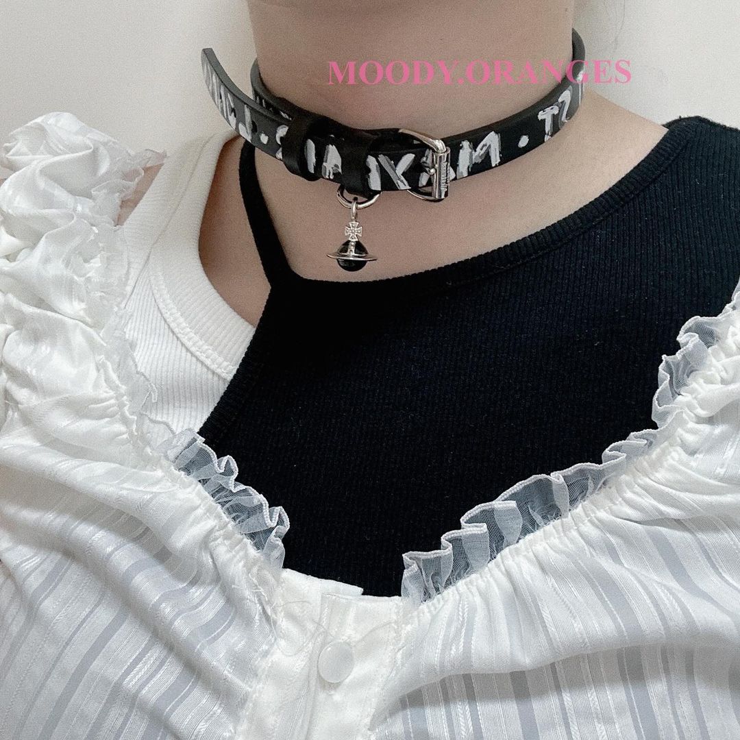 Vivienne Westwood Bristol Choker - MOODY ORANGES