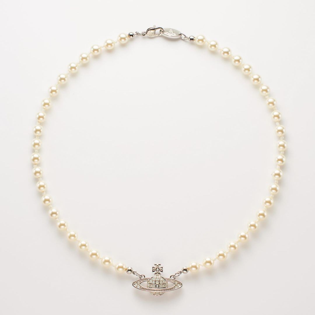 Vivienne Westwood Silver Mini Bas Relief White Charm Choker