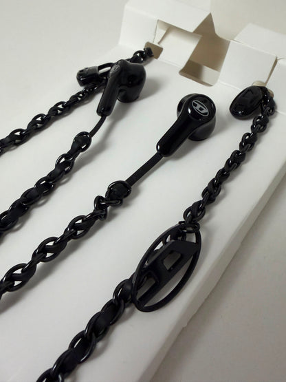 (9月限時預售價)￼ Diesel Wired Earbuds And Charms