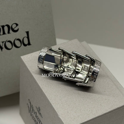 Vivienne Westwood Josephus Armour Ring - MOODY ORANGES