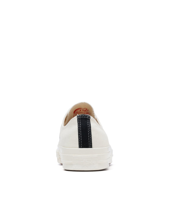 COMME des GARÇONS PLAY X Converse Chuck 70 Low-Top Sneakers - White