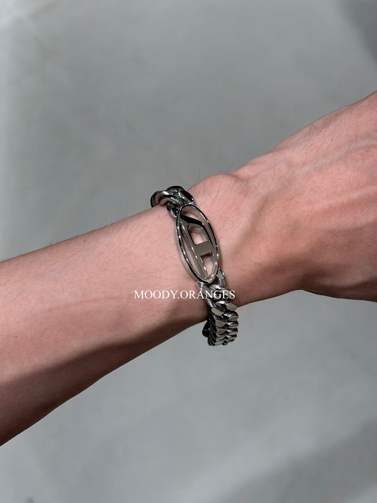 Diesel Oval D Logo Choker Necklace & Bracelet