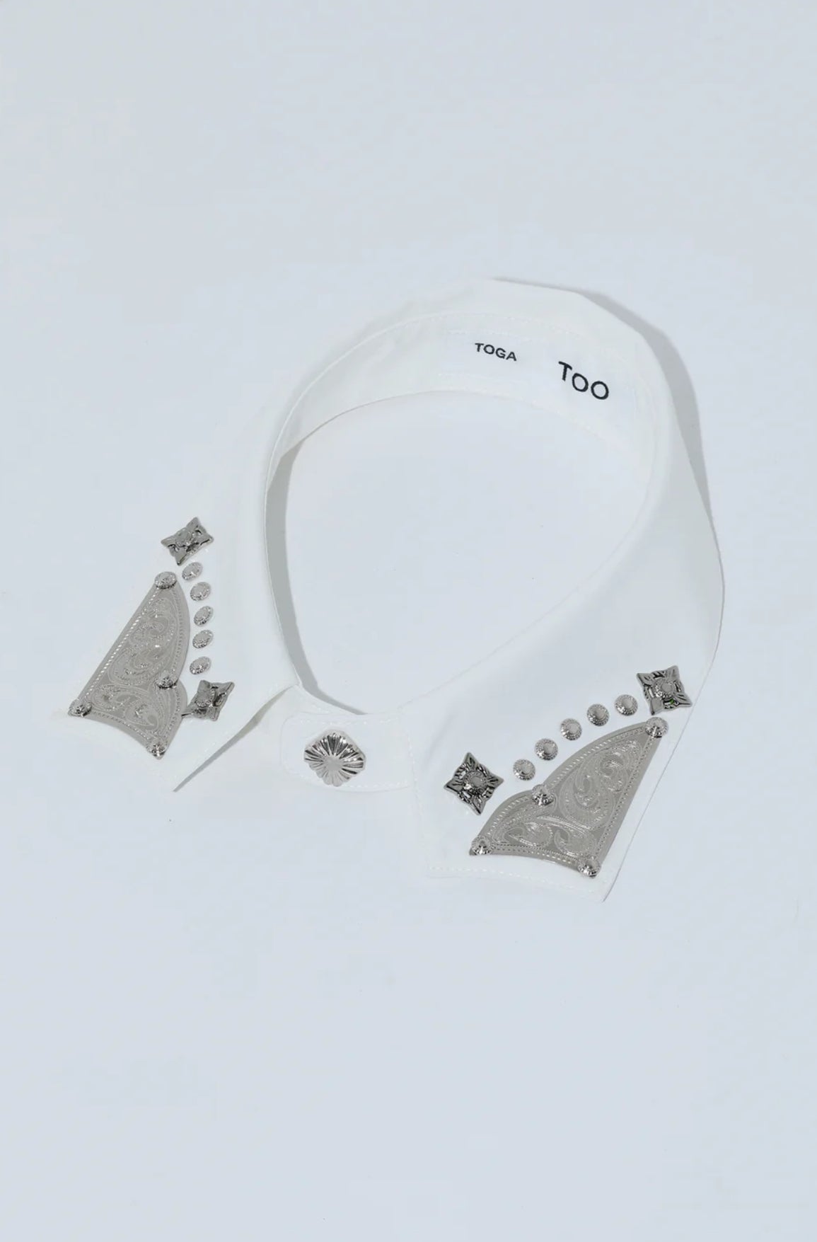 Toga Too Metal Collar