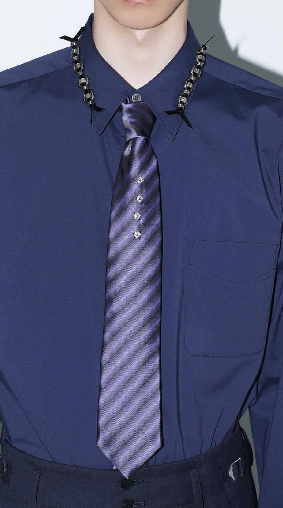 TOGA TOO Metal Concho Tie