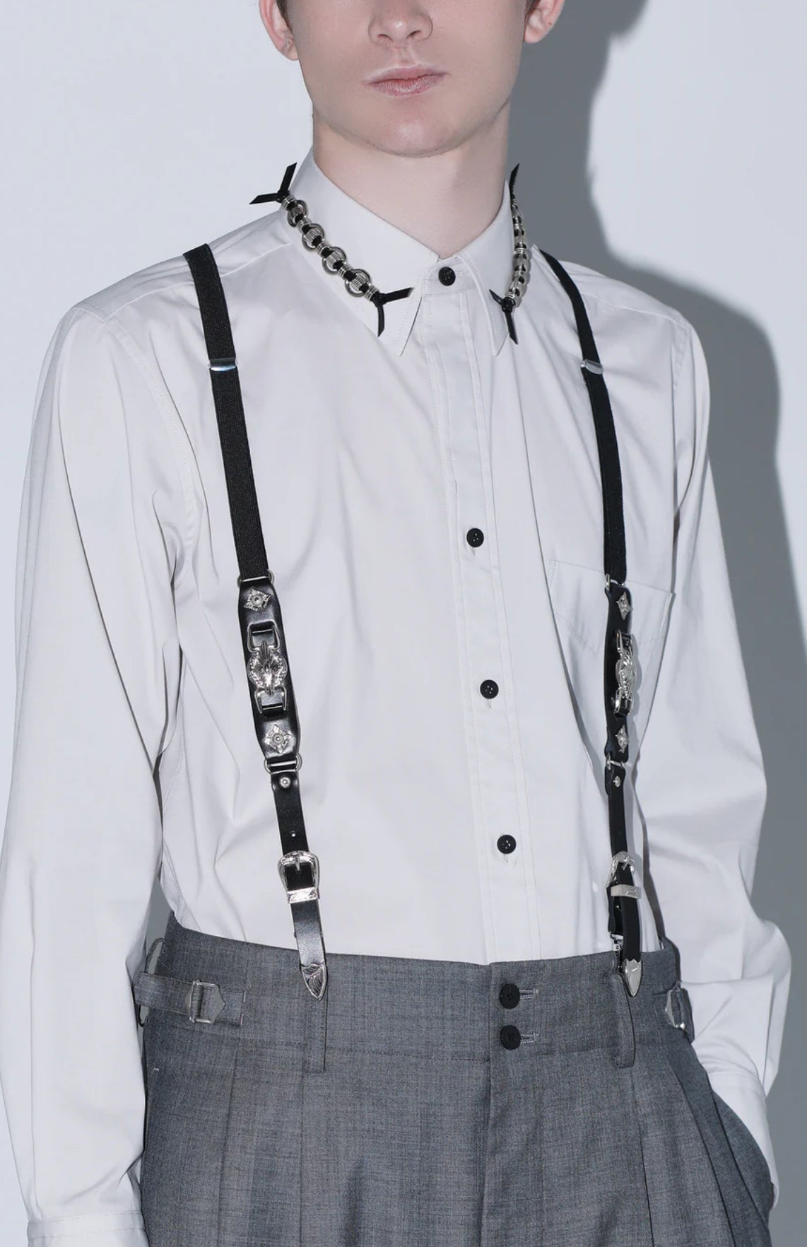 TOGA TOO Metal Leather Suspenders