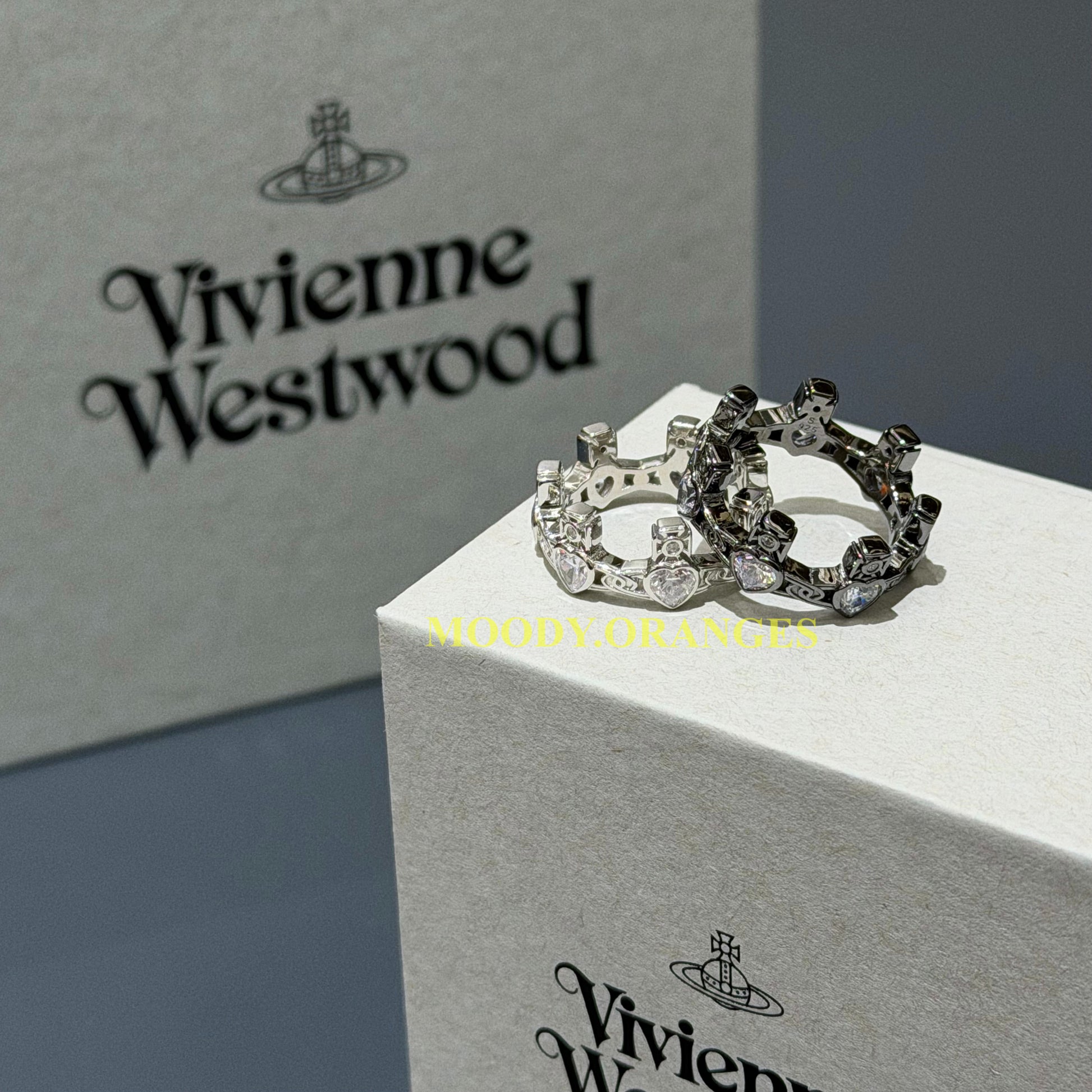 Vivienne Westwood Renatta Ring - MOODY ORANGES