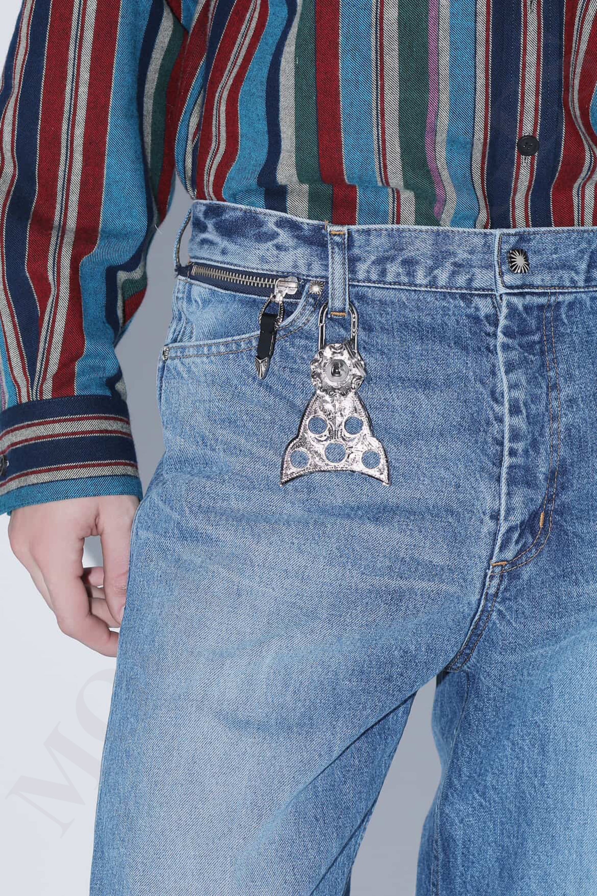 Toga Too Triangle Key Ring - MOODY ORANGES