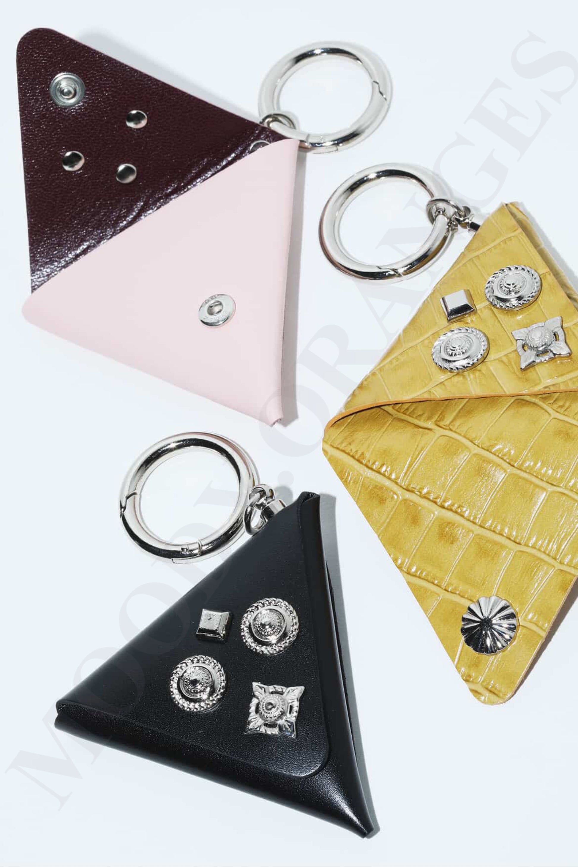 Toga Too Triangle Charms Key Ring - MOODY ORANGES