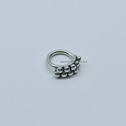 925 Silver - 10 Small Balls Ring - MOODY ORANGES