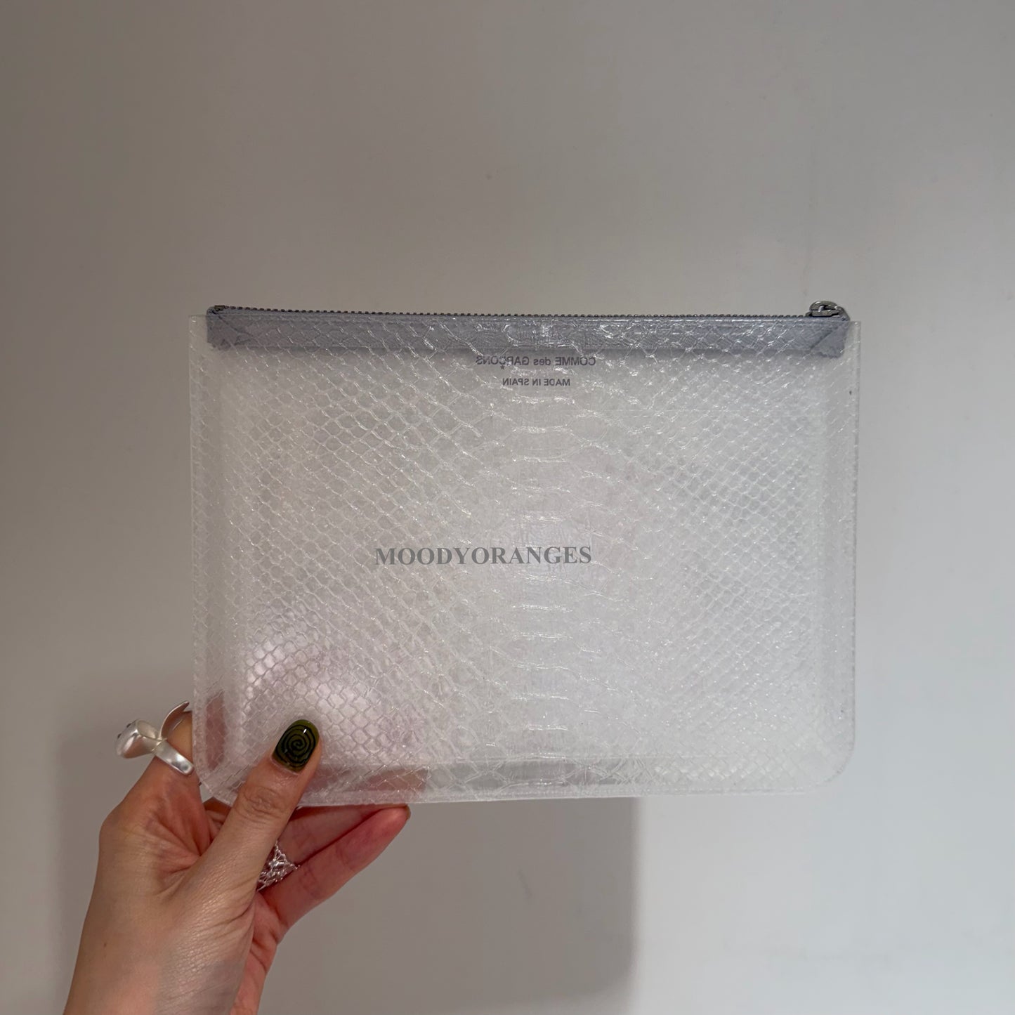 COMME des GARÇONS Wallet Transparent Snake Zip Pouch - MOODY ORANGES
