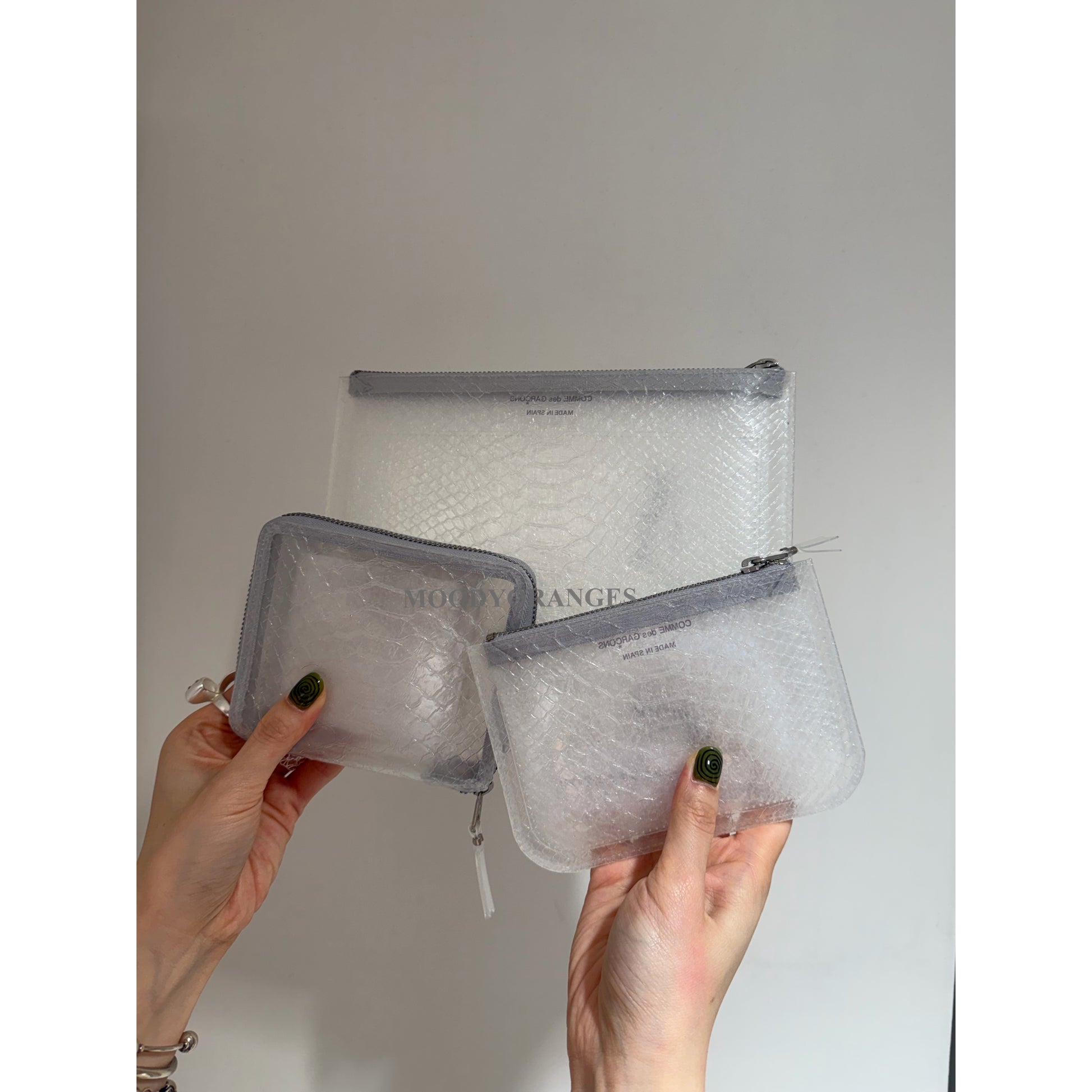 COMME des GARÇONS Wallet Transparent Snake Zip Pouch - MOODY ORANGES