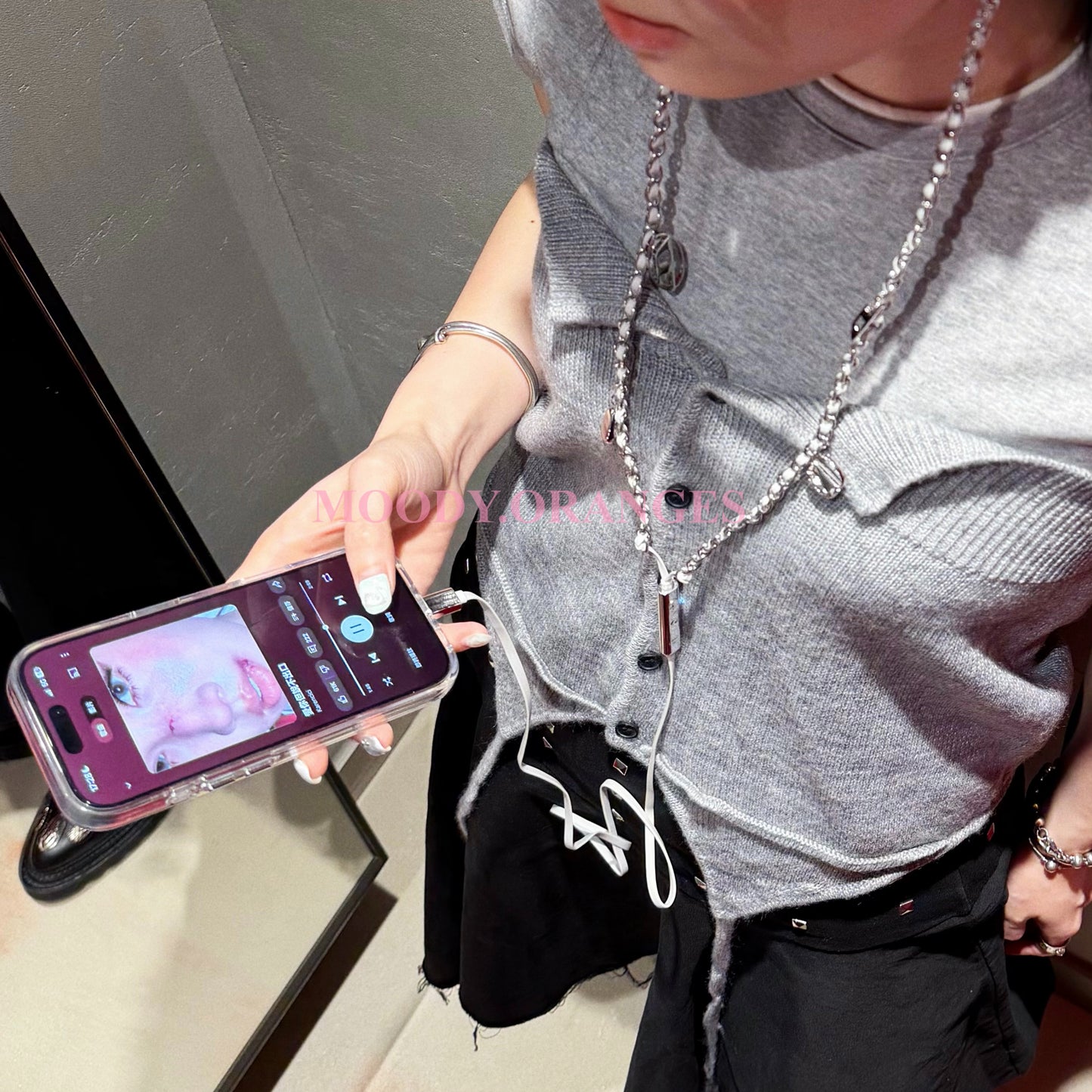 Diesel Wired Earbuds And Charms - MOODY ORANGES