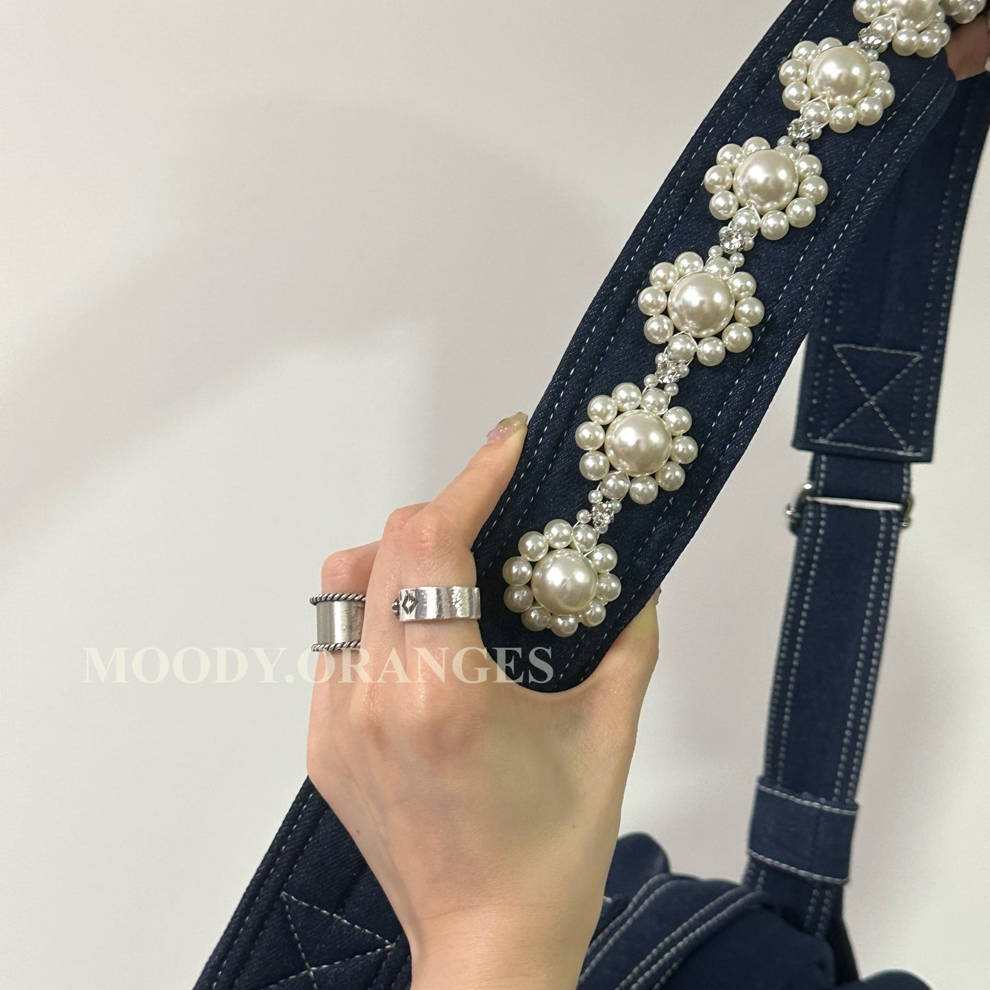 Simone Rocha Blue Beaded Classic Bow Crossbody Bag