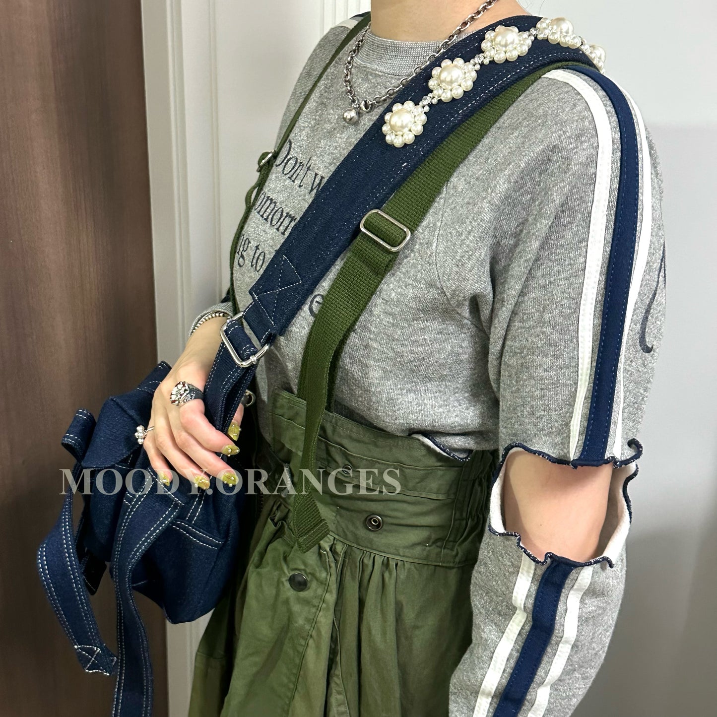 Simone Rocha Blue Beaded Classic Bow Crossbody Bag