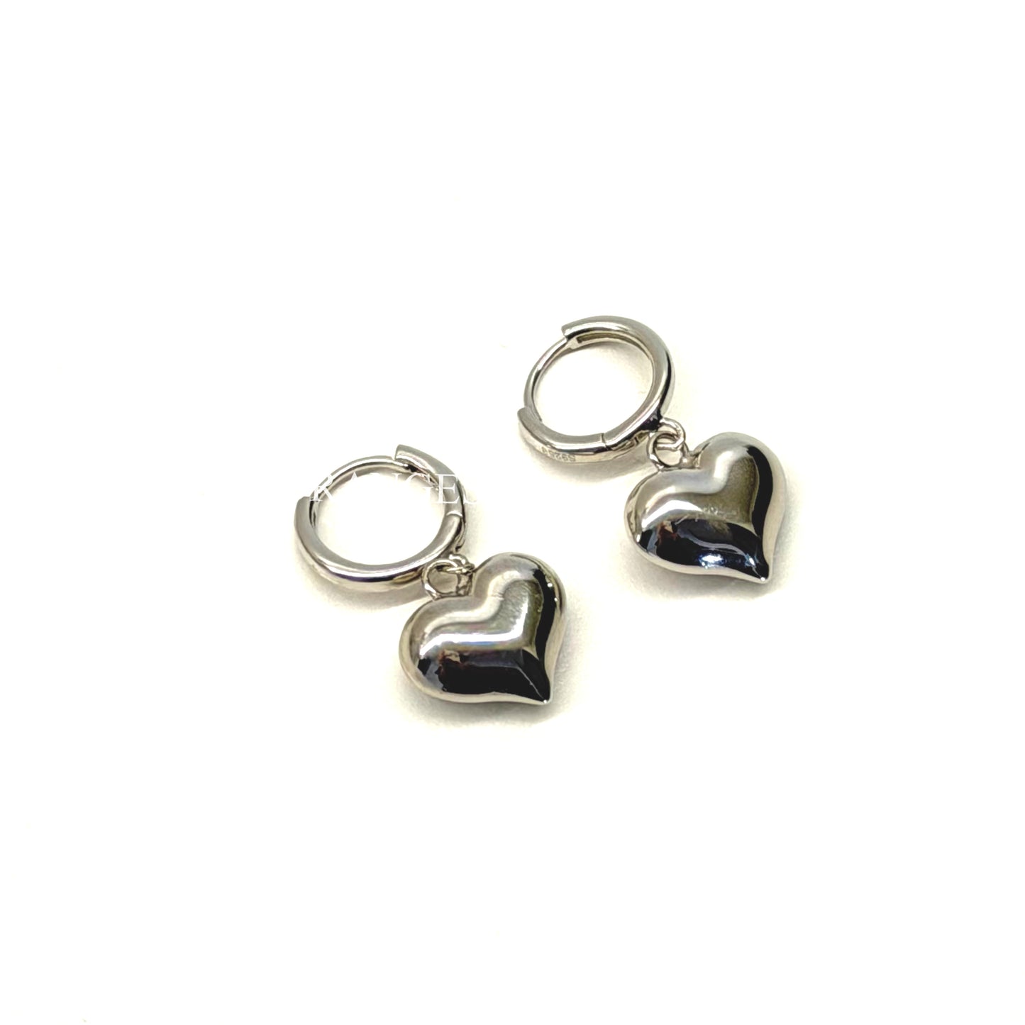 Silver 925 - Heart Drop Earrings - MOODY ORANGES