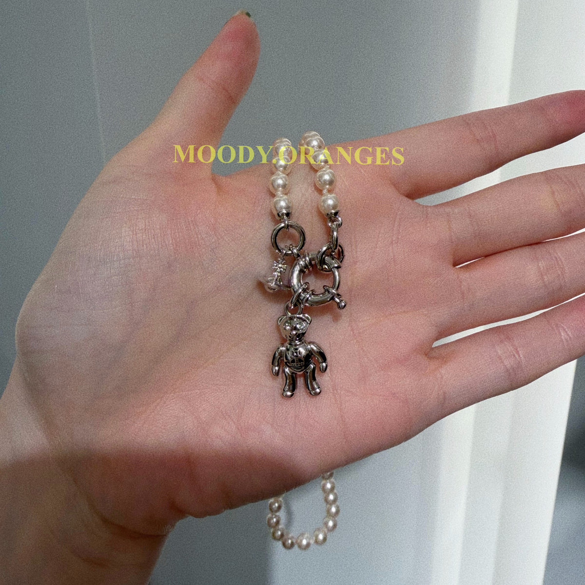 Vivienne Westwood Ruby Small Pendant Accessories Collection - MOODY ORANGES