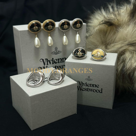 Vivienne Westwood Vintage Orb Ring