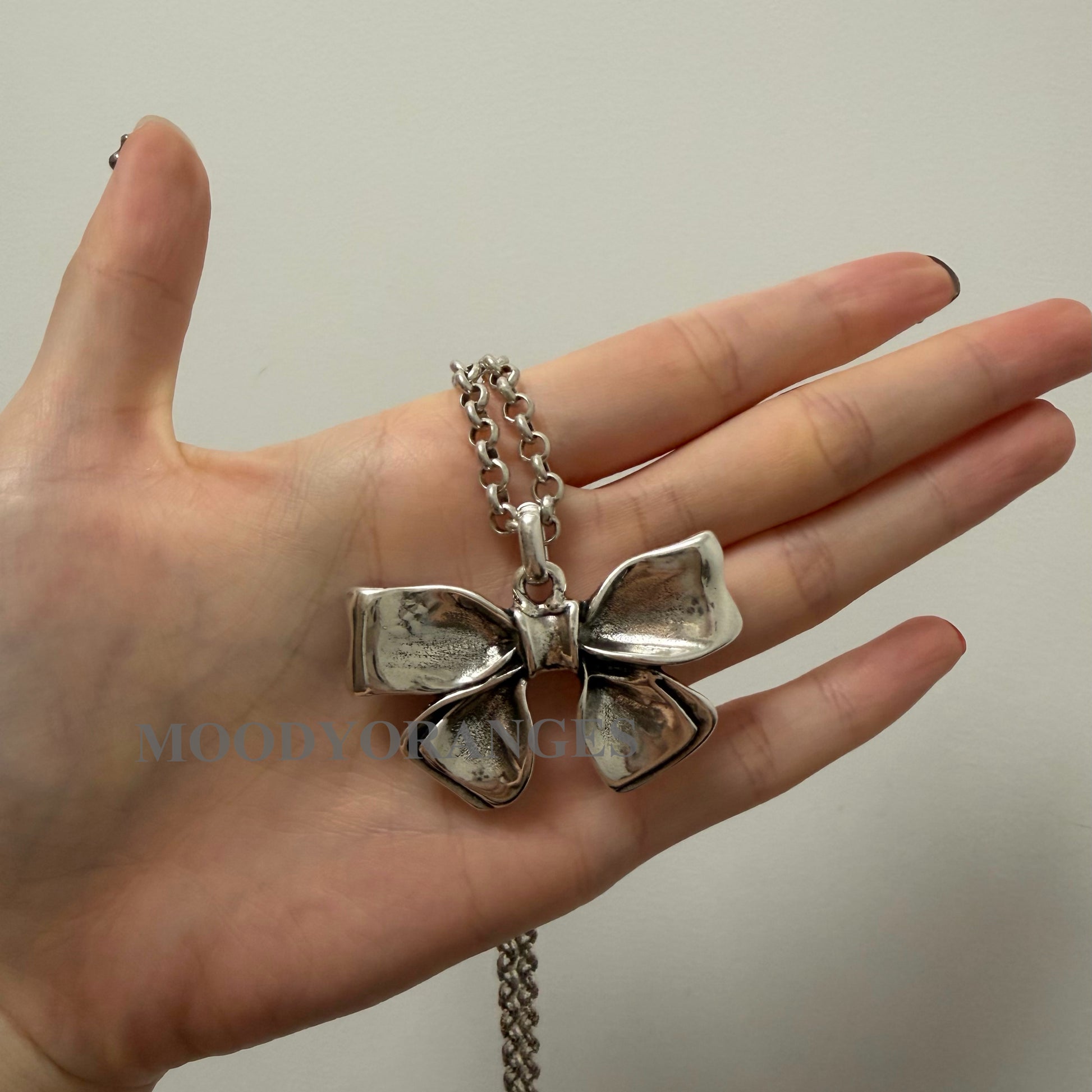 Otro Accesorio Bow Necklace - MOODY ORANGES