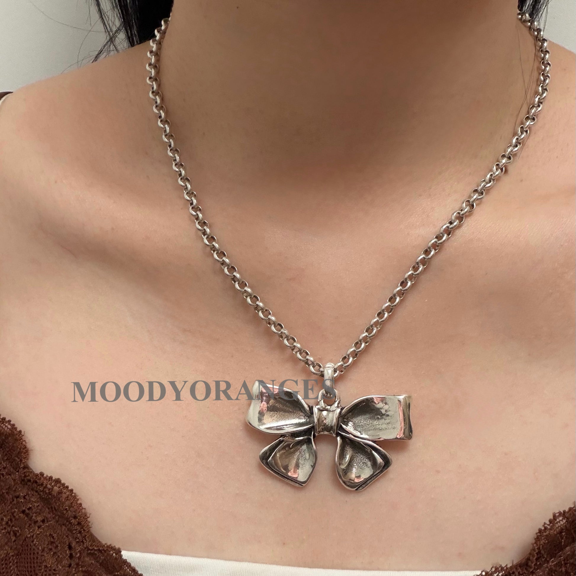 Otro Accesorio Bow Necklace - MOODY ORANGES