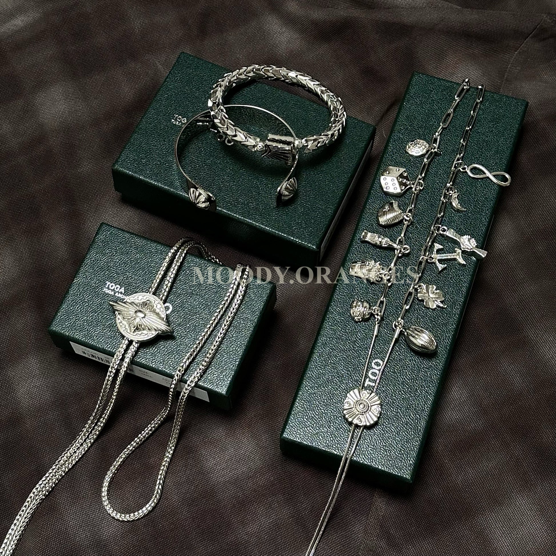 TOGA TOO Metal Concho Loop Tie - MOODY ORANGES