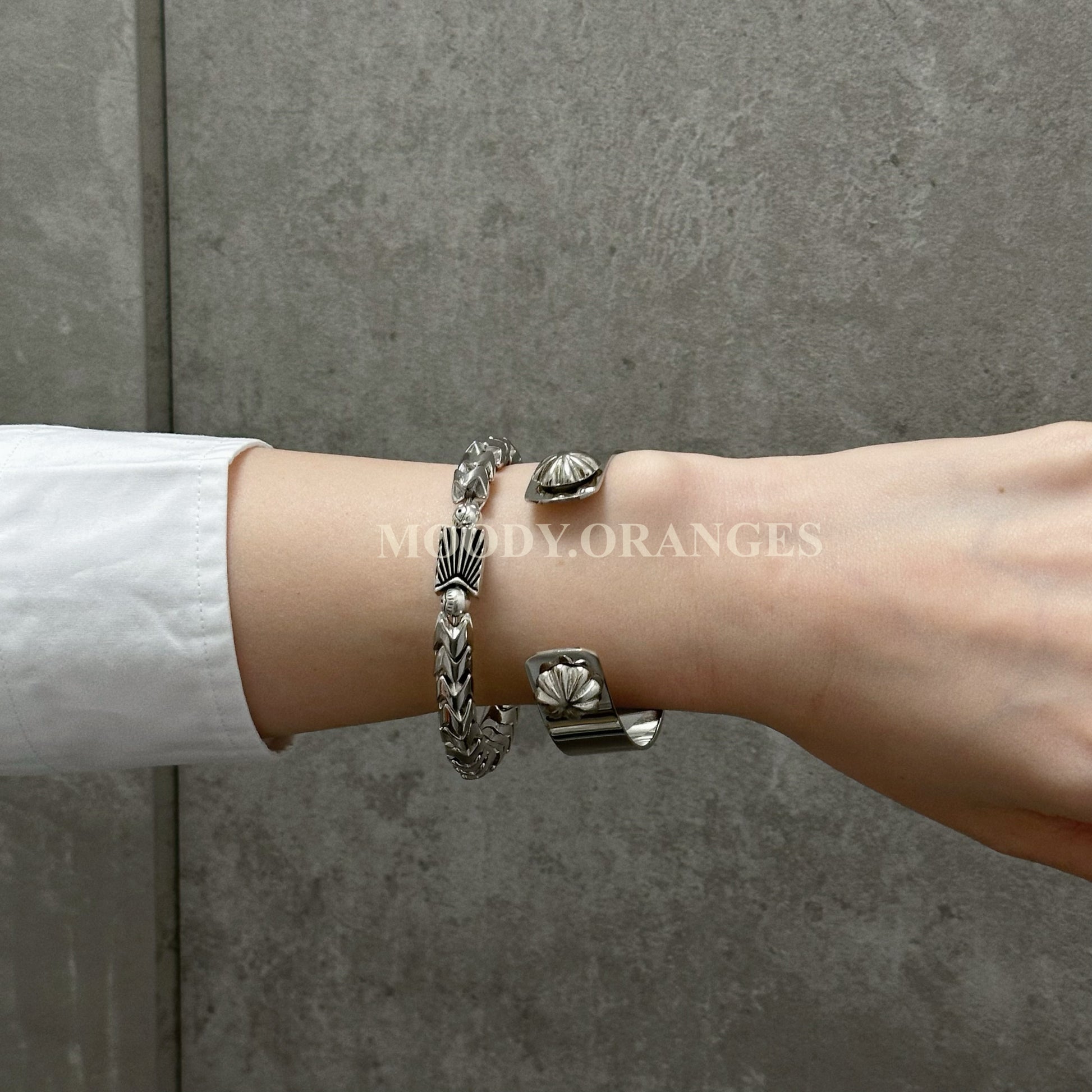 TOGA TOO Metal Bangle Set (2in1) - MOODY ORANGES
