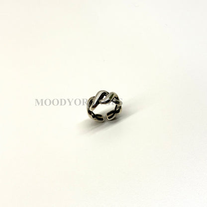 925 Silver - Twisted Ring - MOODY ORANGES