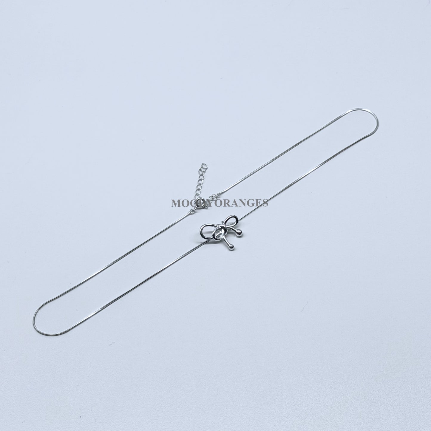 925 Silver - Ribbon Necklace - MOODY ORANGES