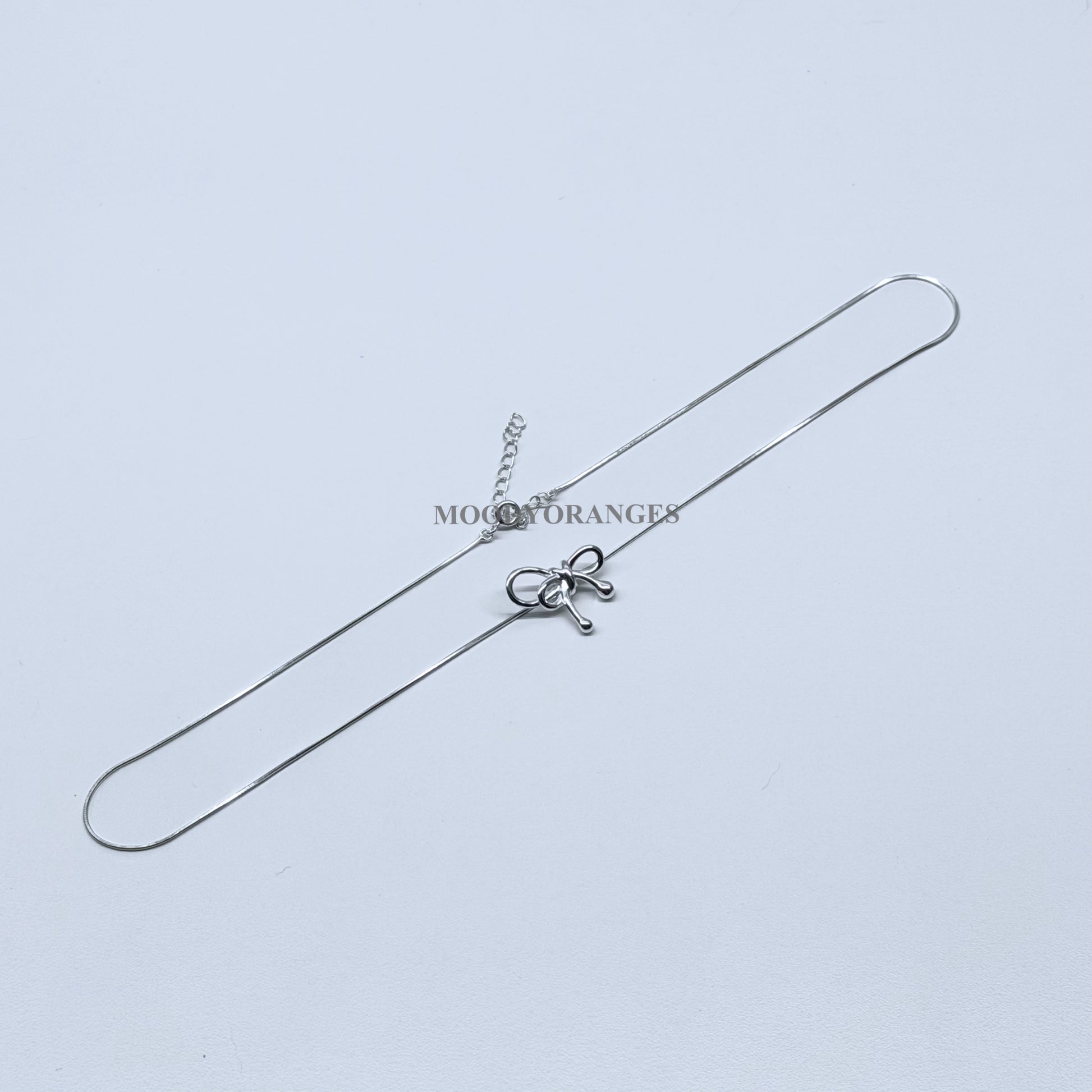 925 Silver - Ribbon Necklace - MOODY ORANGES
