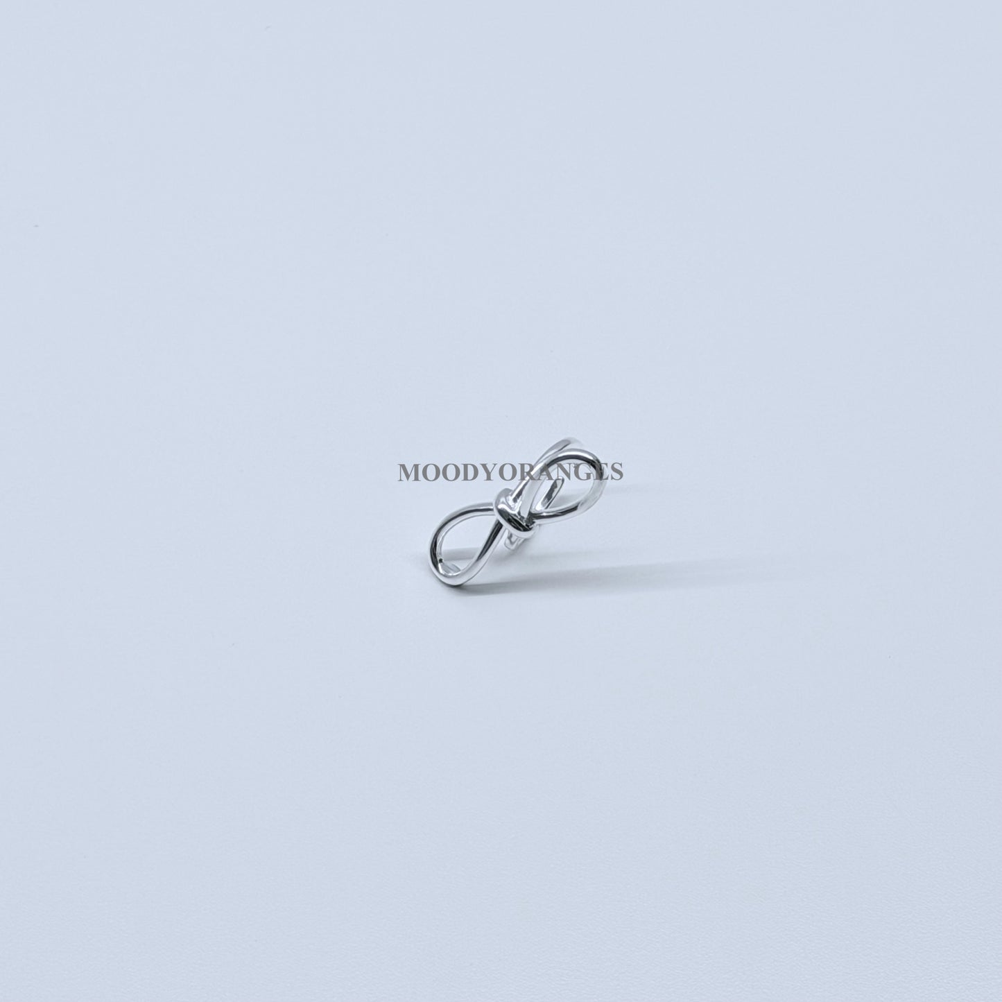 925 Silver - Ribbon Ring - MOODY ORANGES