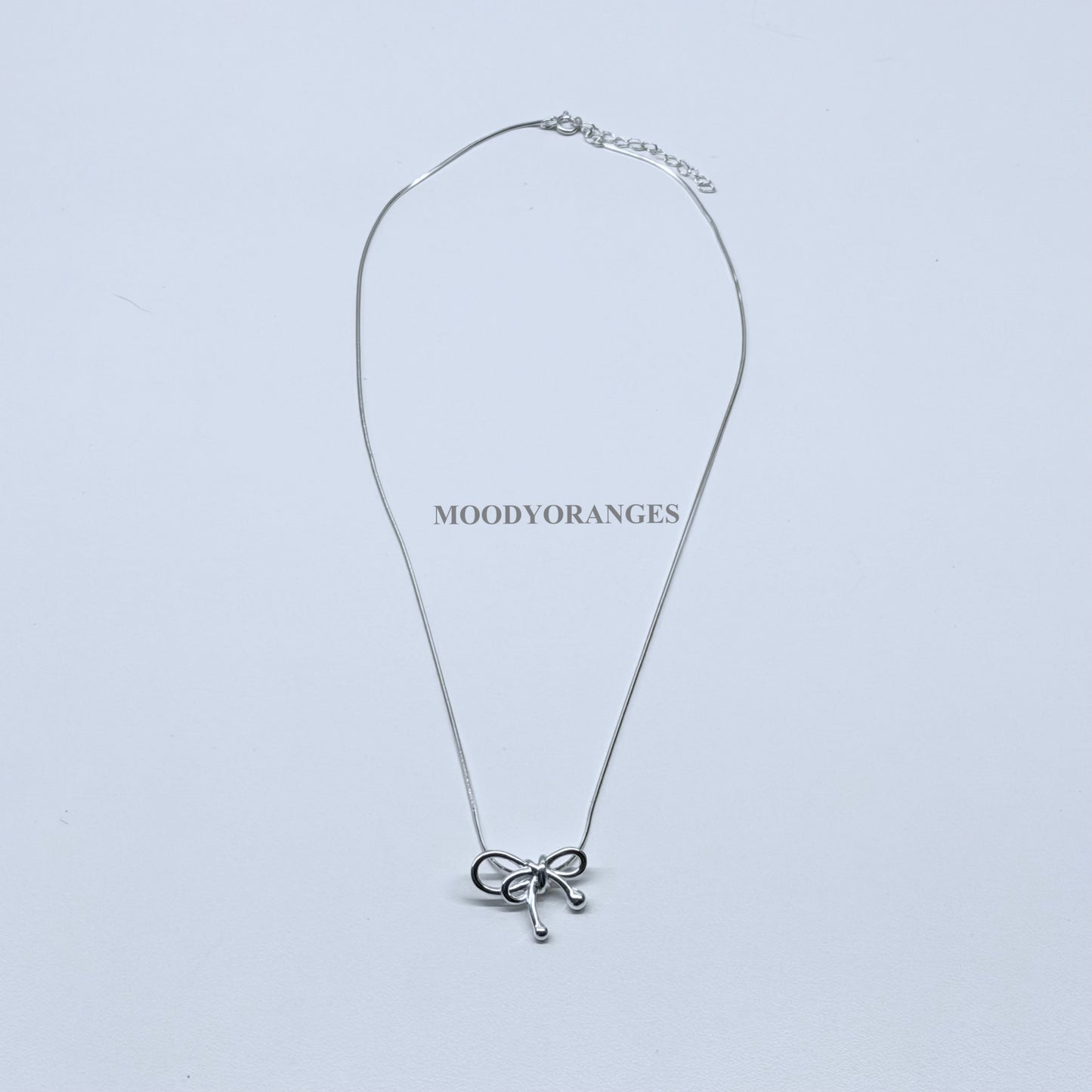 925 Silver - Ribbon Necklace - MOODY ORANGES