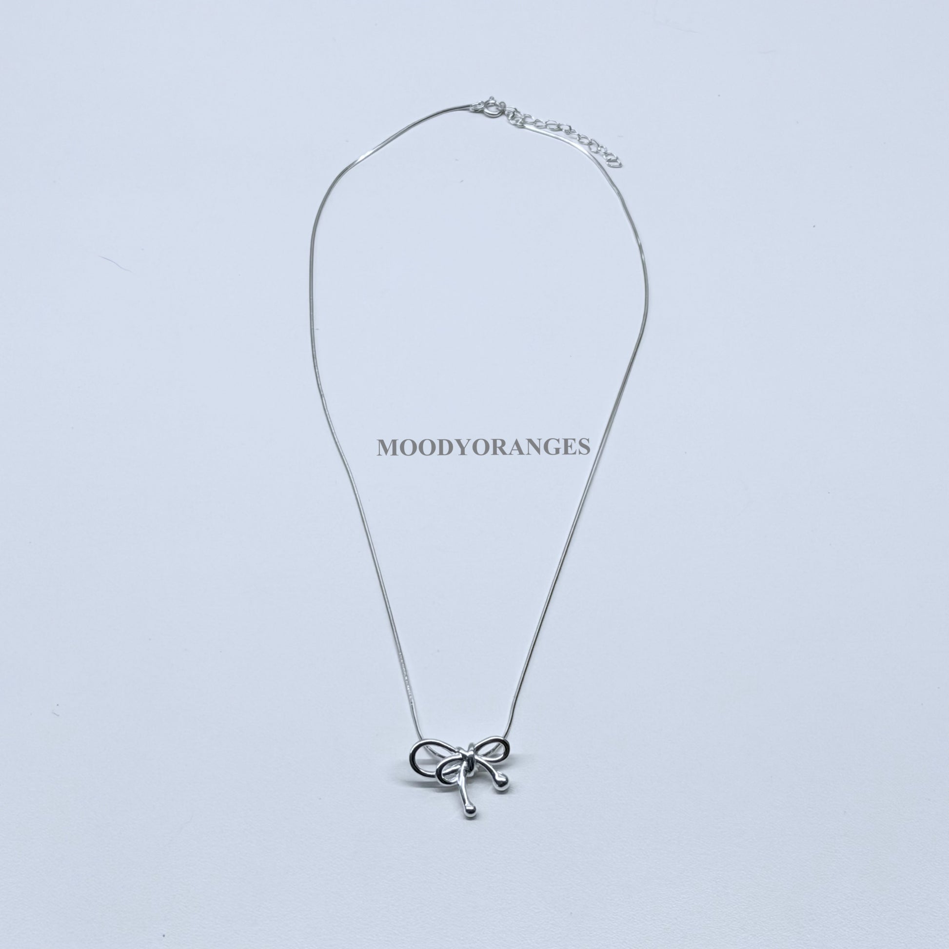 925 Silver - Ribbon Necklace - MOODY ORANGES