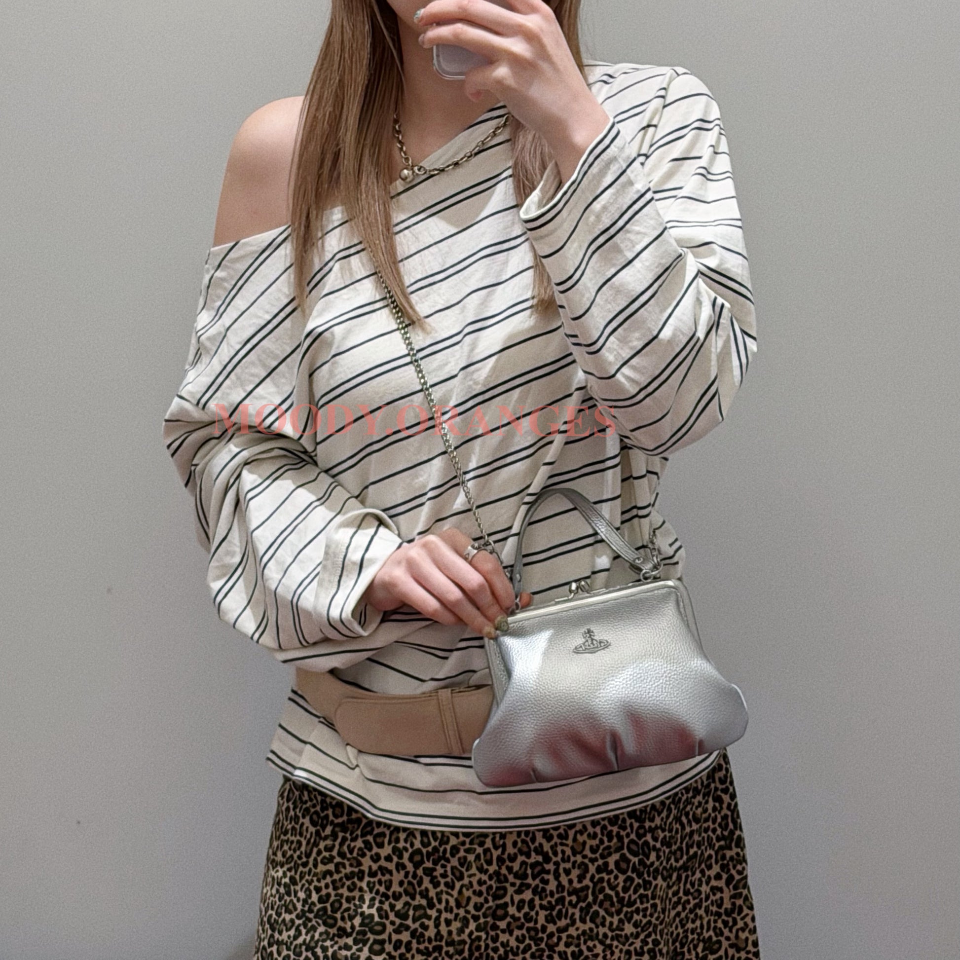 Vivienne Westwood Silver Granny Frame Purse - MOODY ORANGES