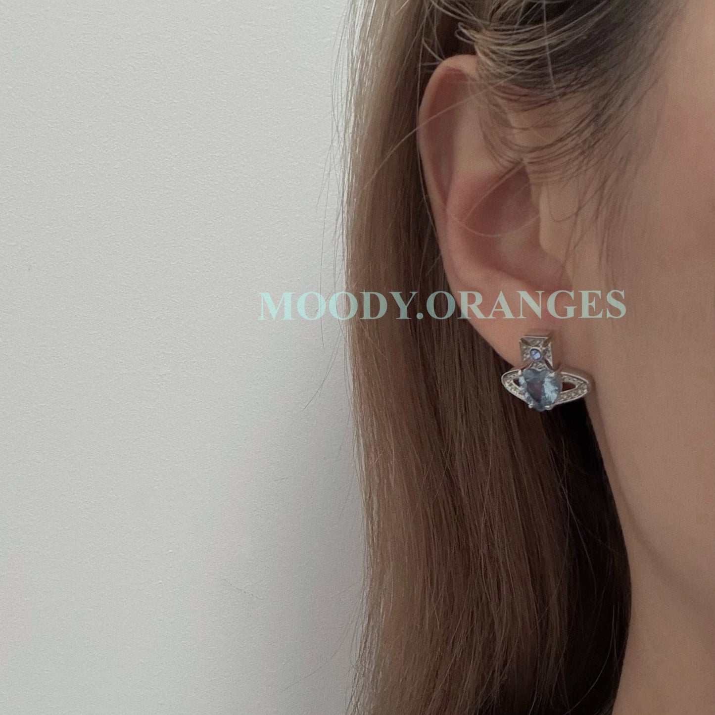 Vivienne Westwood Ariella Blue Accessories Collection - MOODY ORANGES