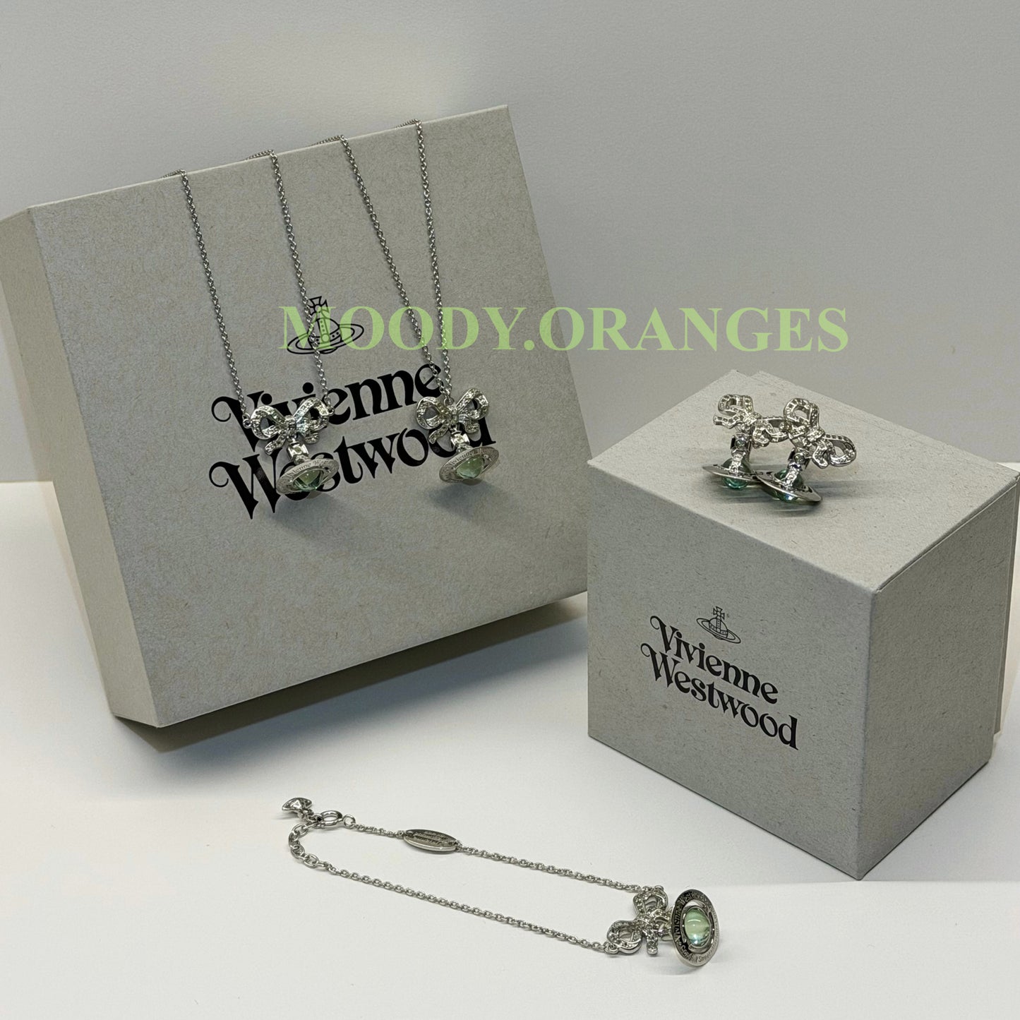 Vivienne Westwoodr Apple Green Octavie Pendant Accessories Collection - MOODY ORANGES
