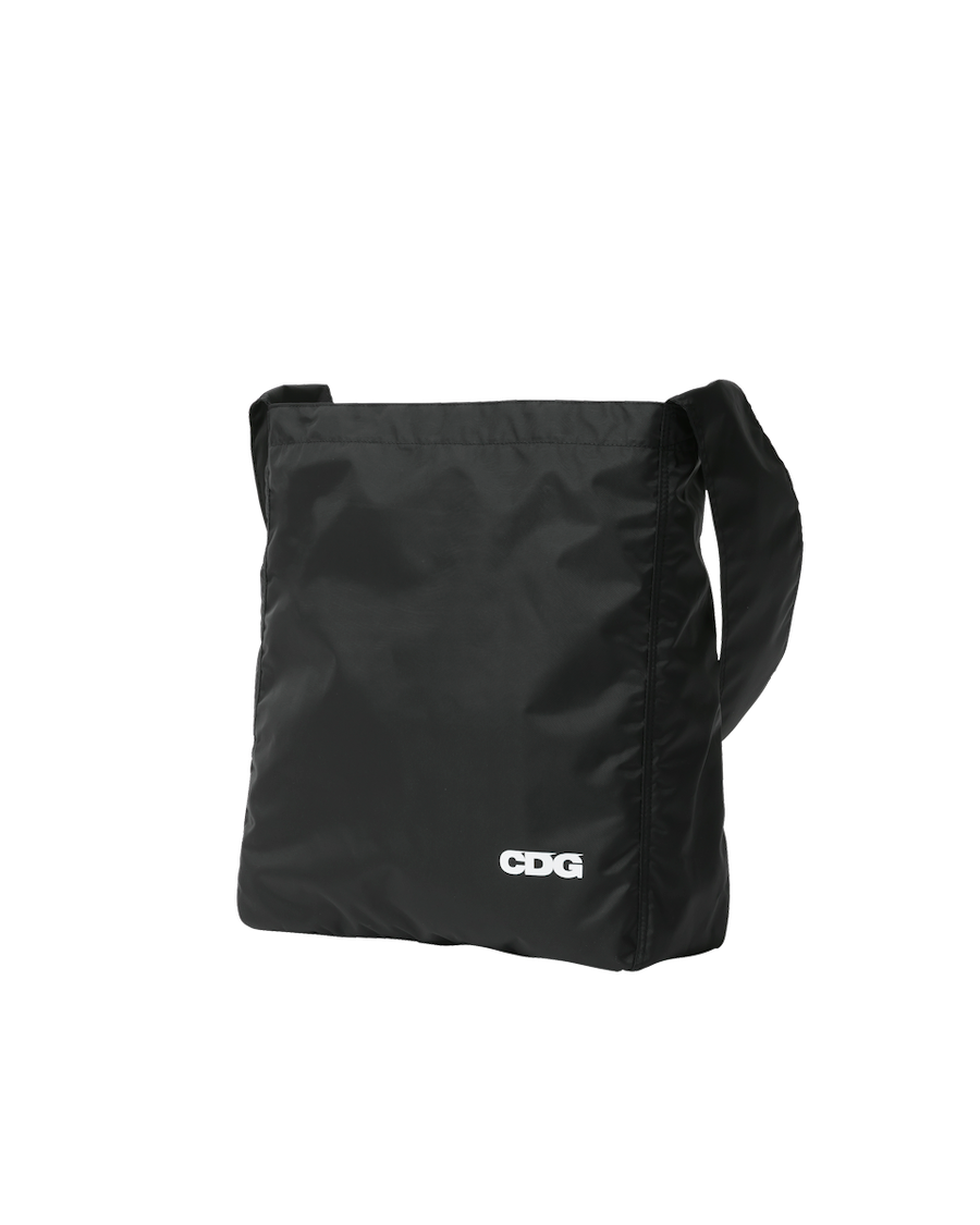 CDG MESSENGER BAG